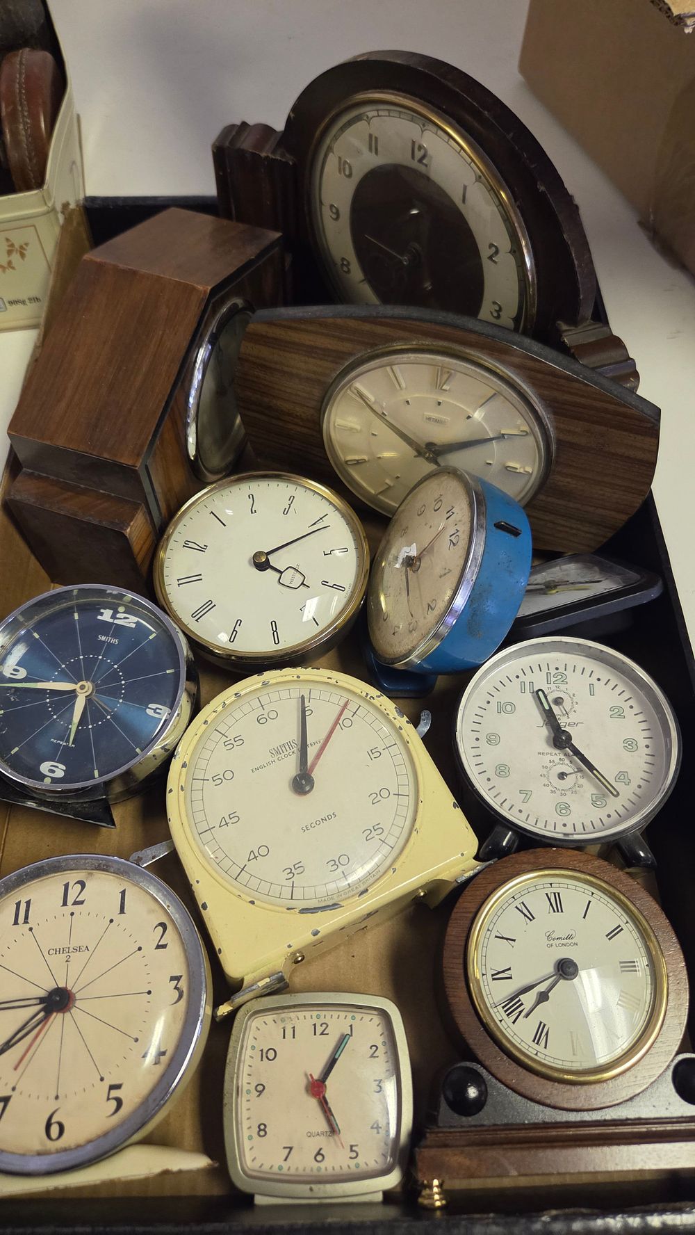 Lot 268 – A Collection of Vintage and Mid-Century Clocks including Smiths, Jaeger, and Comitti of London