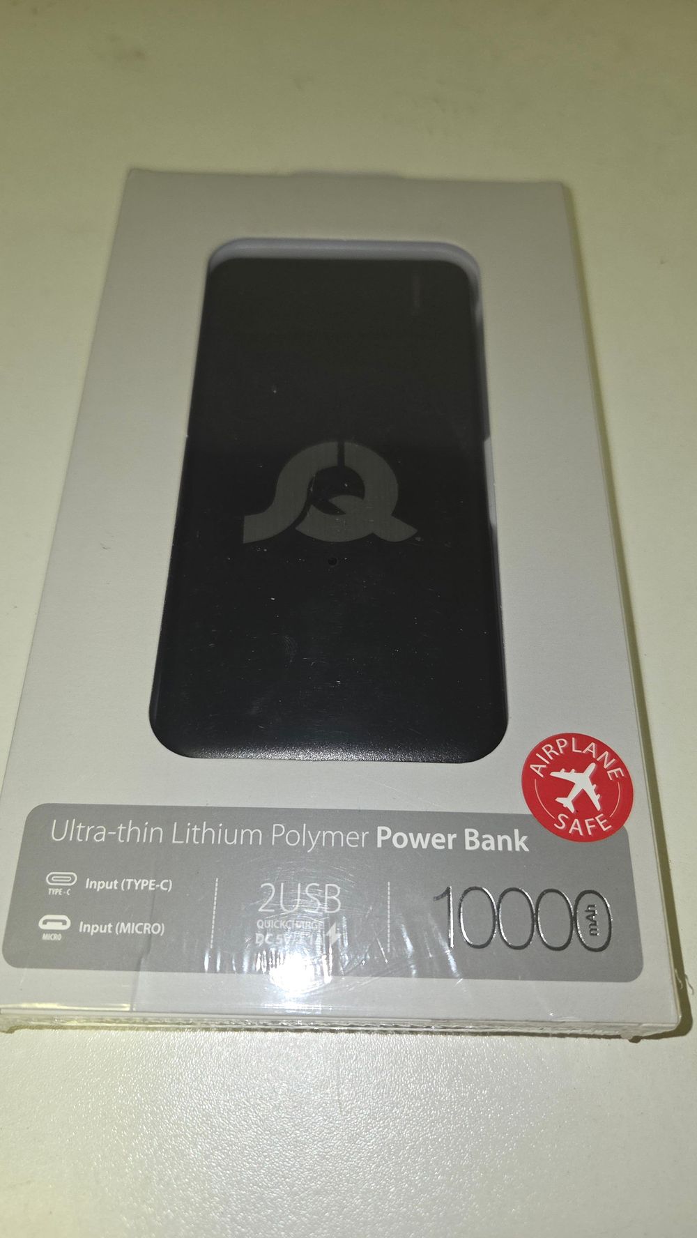 Lot 334 – Q 10,000 mAh Ultra-thin Lithium Polymer Power Bank