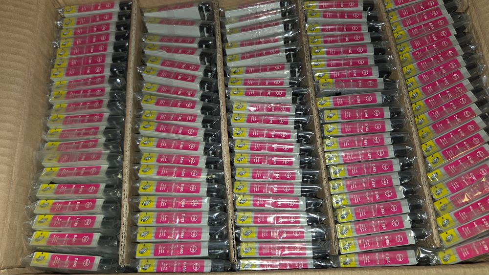 Lot 337 – Bulk Lot of 300 Compatible Magenta Ink Cartridges Model E-593