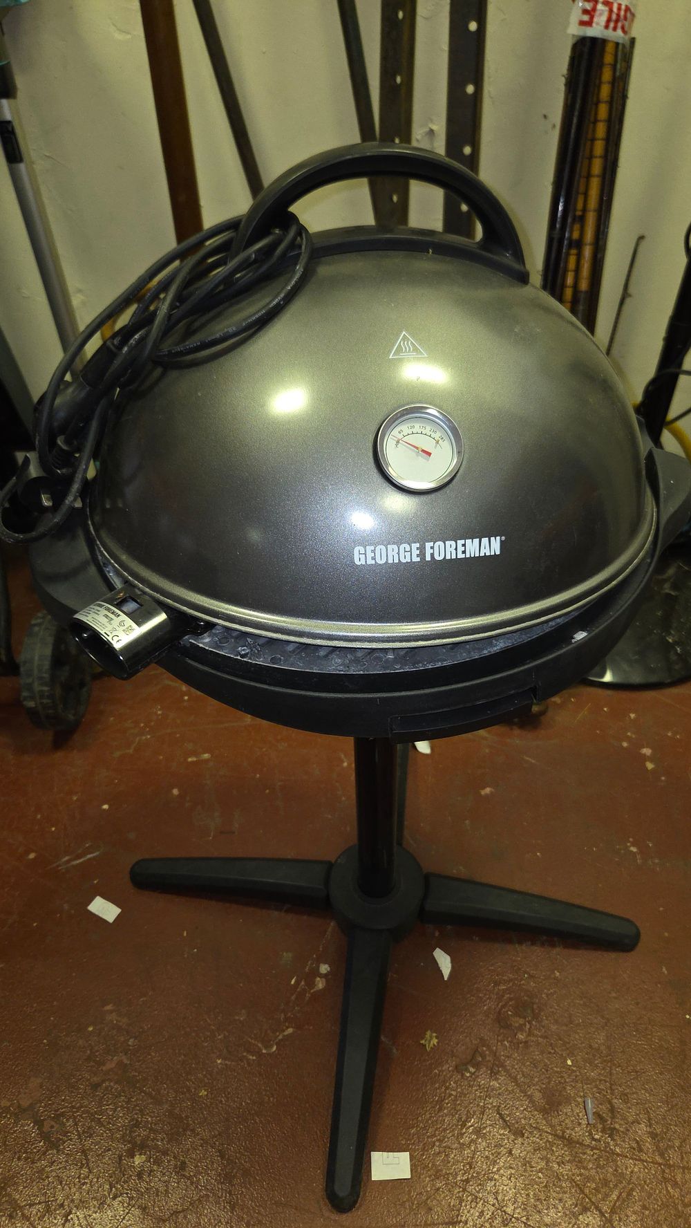 Lot 340 – George Foreman Indoor Outdoor Electric Pedestal Grill Gun Metal Finish