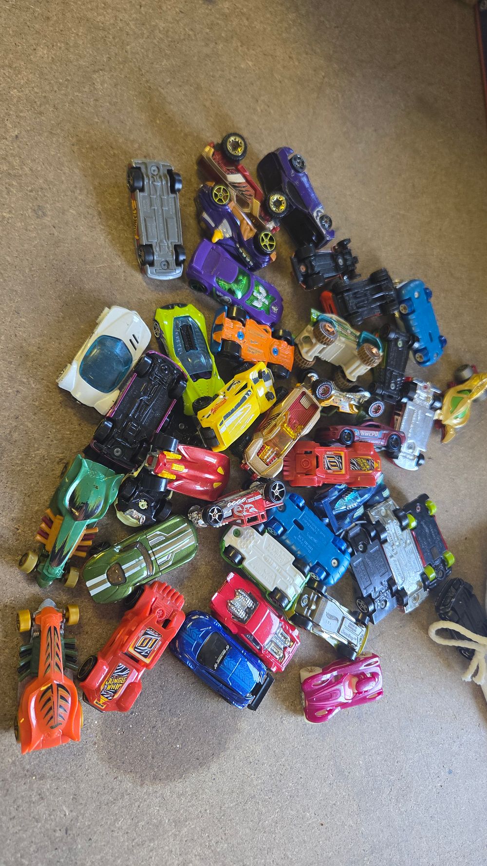 Lot 289 – A Collection of Mattel Hot Wheels and Matchbox Die-Cast Toy Vehicles