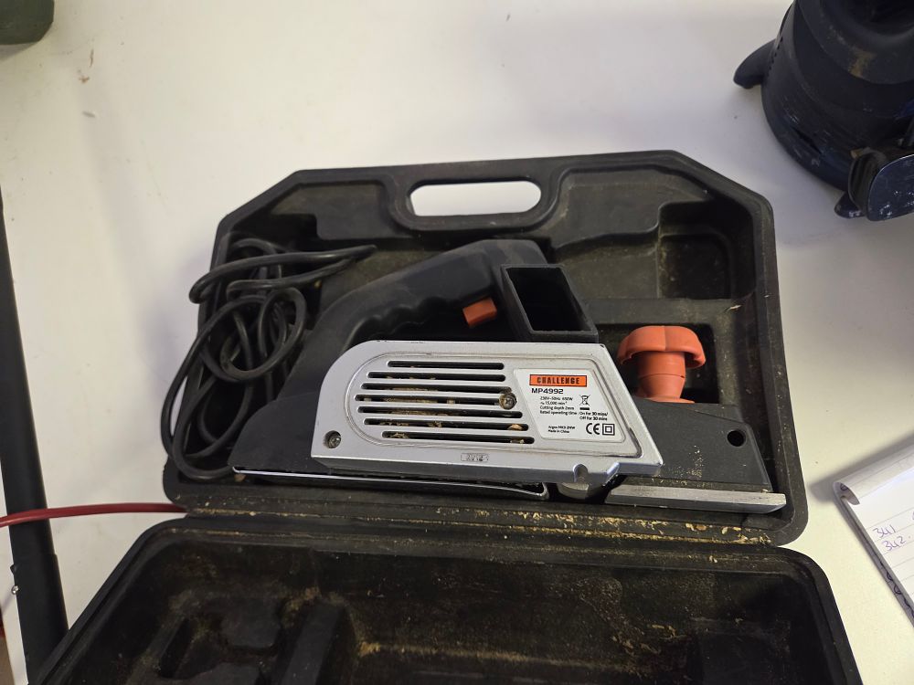 Lot 342 – Challenge MP4992 650W Electric Hand Planer with Carry Case w/o