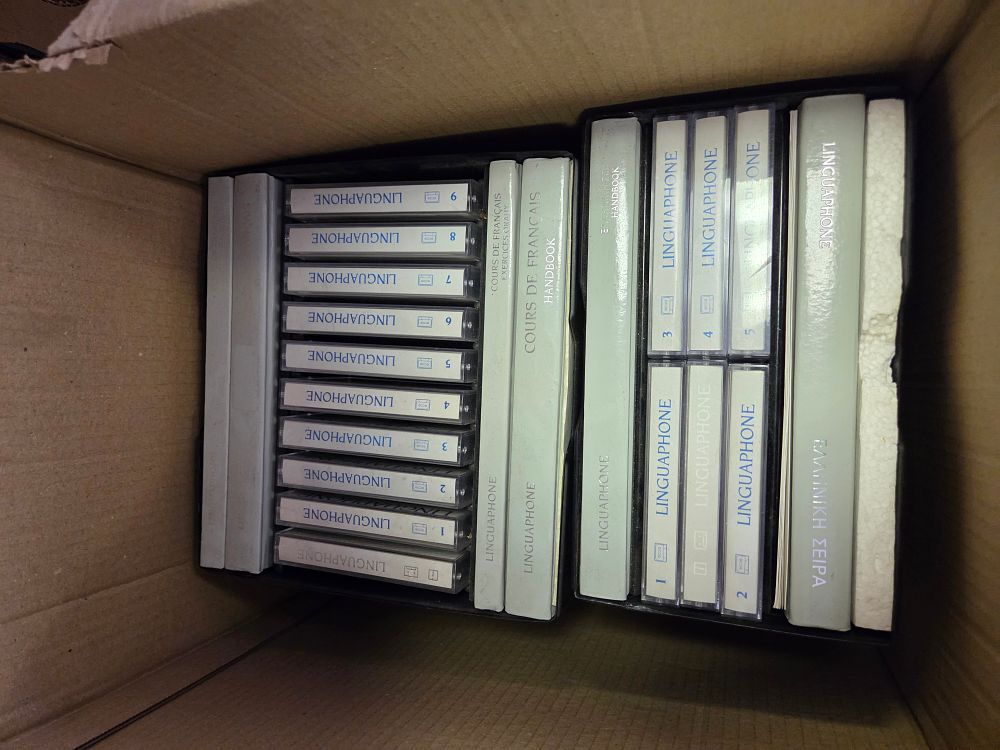 Lot 352 – A Group of Linguaphone Language Courses