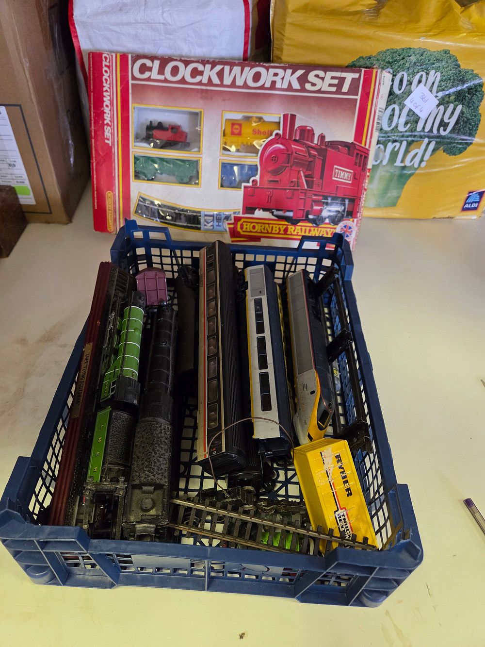 Lot 373 – A Collection of Hornby and LNER Model Railway Locomotives, Rolling Stock and Track