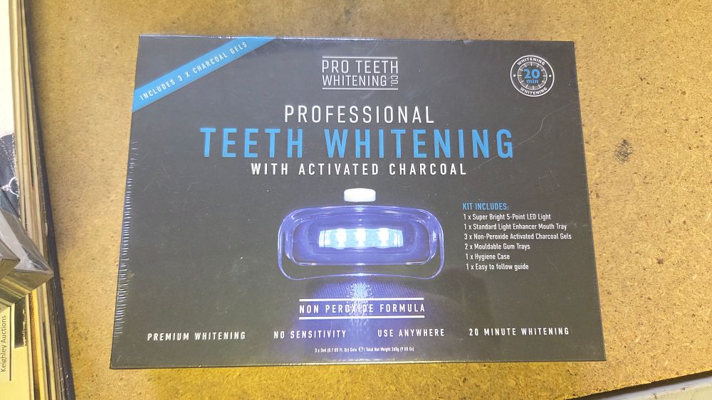 Lot 185 – Pro Teeth Whitening Co. Professional Teeth Whitening Kit with Activated Charcoal