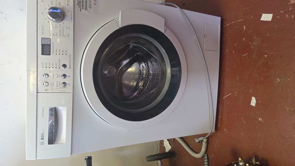 Lot 214 – Bosch WAQ283S1GB VarioPerfect EcoSilence Drive Front Loading Washing Machine working order