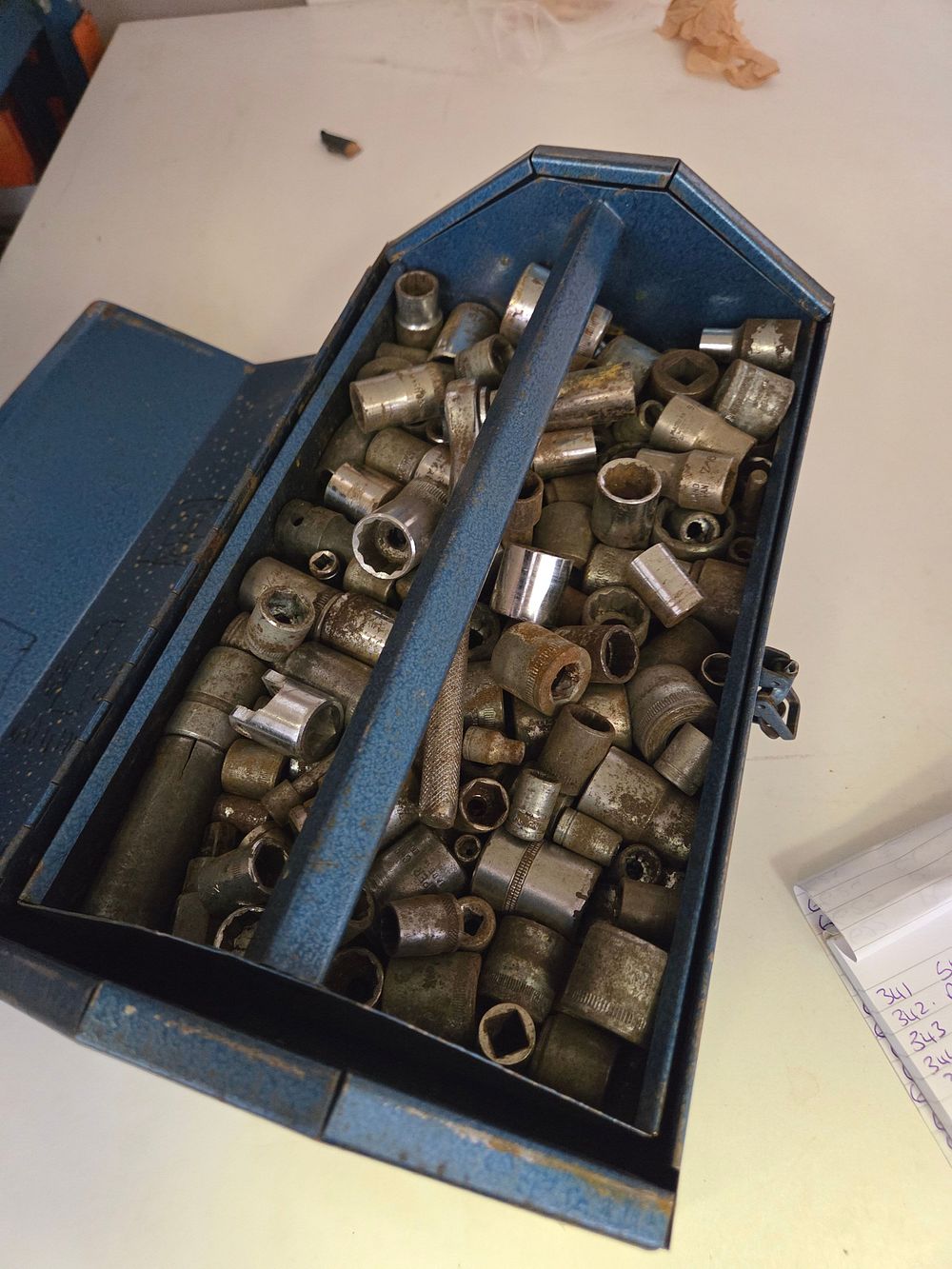 Lot 200 – A Collection of100+ Vintage British Steel Sockets by King Dick, Bedford and Others in a Blue Metal Toolbox