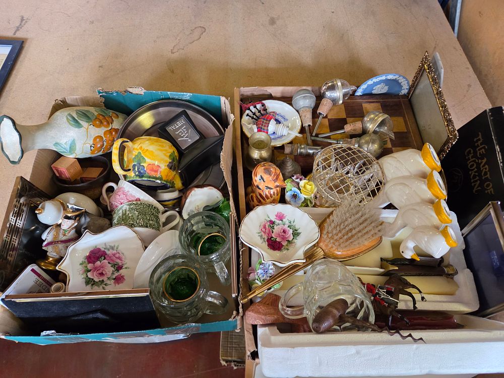 Lot 287 – An Assortment of Decorative Ceramics Glassware and Miscellaneous Collectibles