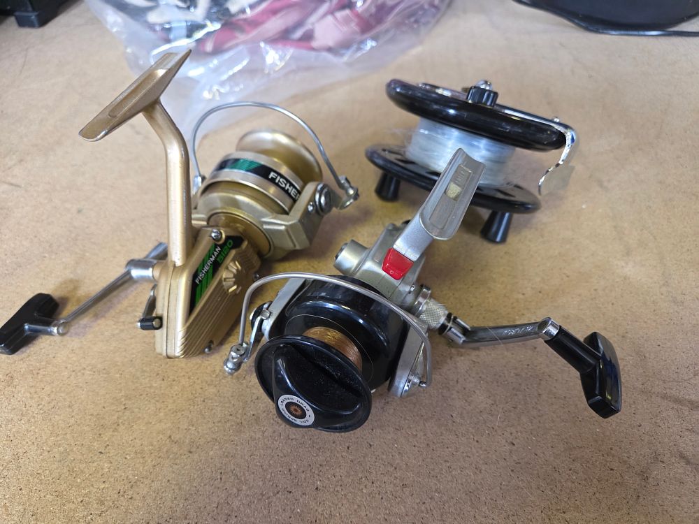 Lot 303 – A Trio of Vintage Fishing Reels including a Fisherman SI20 Spinning Reel