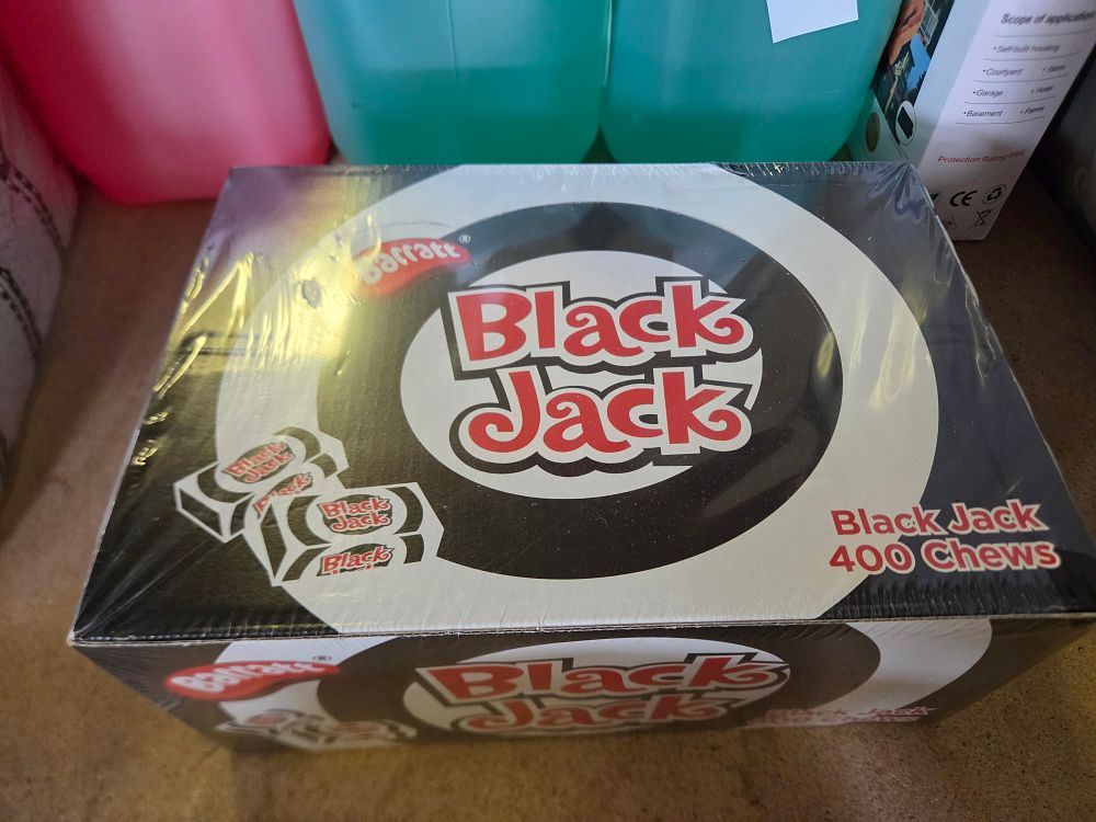 Lot 347 – Barratt Black Jack Confectionery 400 Piece Bulk Box