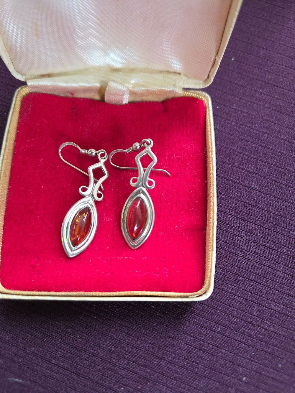Lot 645 – A Pair of Sterling Silver and Baltic Amber Drop Earrings 4.41g