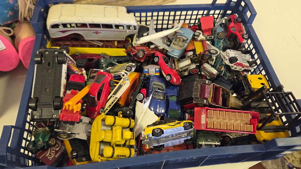 Lot 206 – A Collection of Die-cast and Plastic Toy Vehicles including Matchbox and Bomag Examples