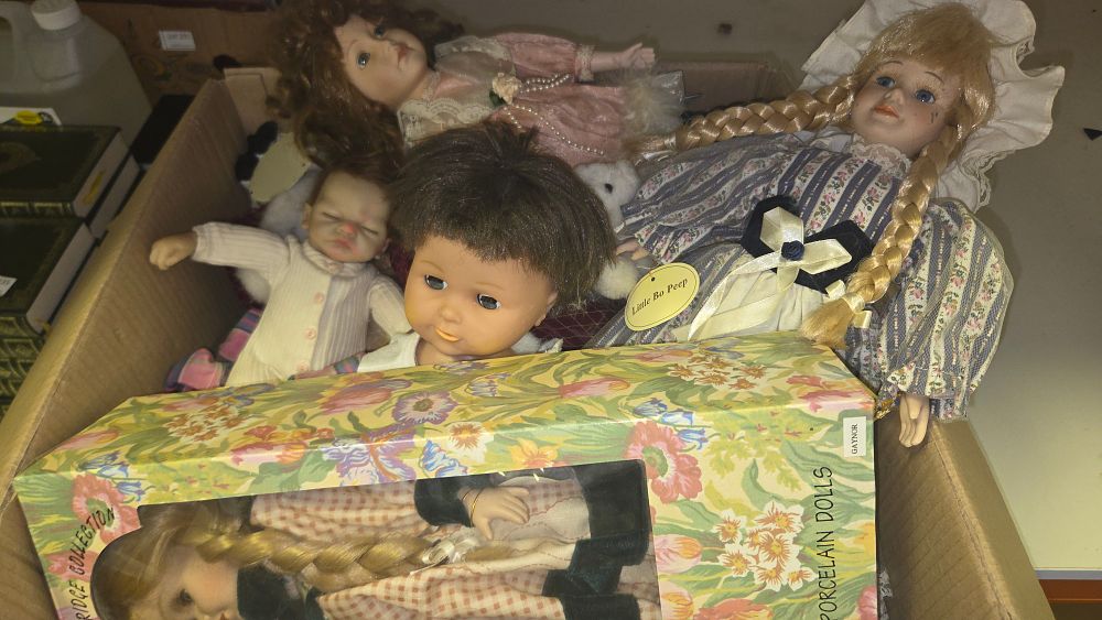 Lot 236 – An Assortment of Collector Dolls Including Bridge Collection and Little Bo Peep Examples