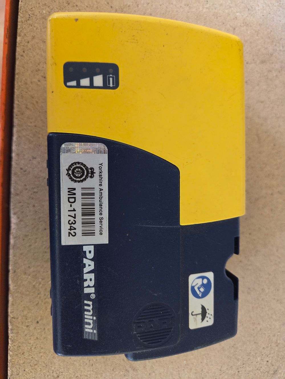 Lot 358 – A PARI mini Portable Compressor Nebuliser