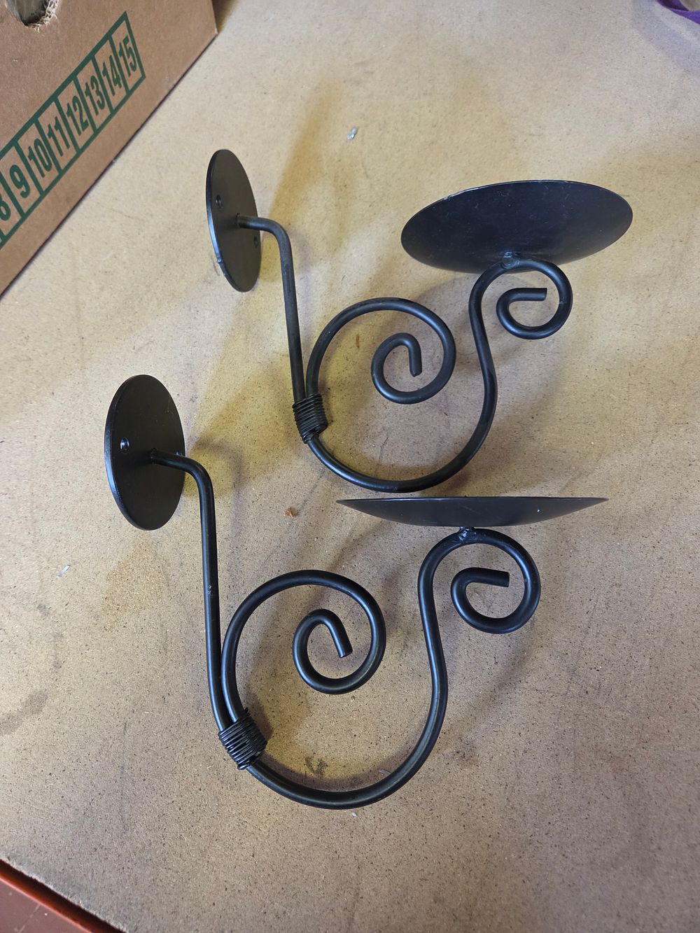 Lot 368 – A Pair of PartyLite Hearthside Black Metal Scrollwork Wall Sconces