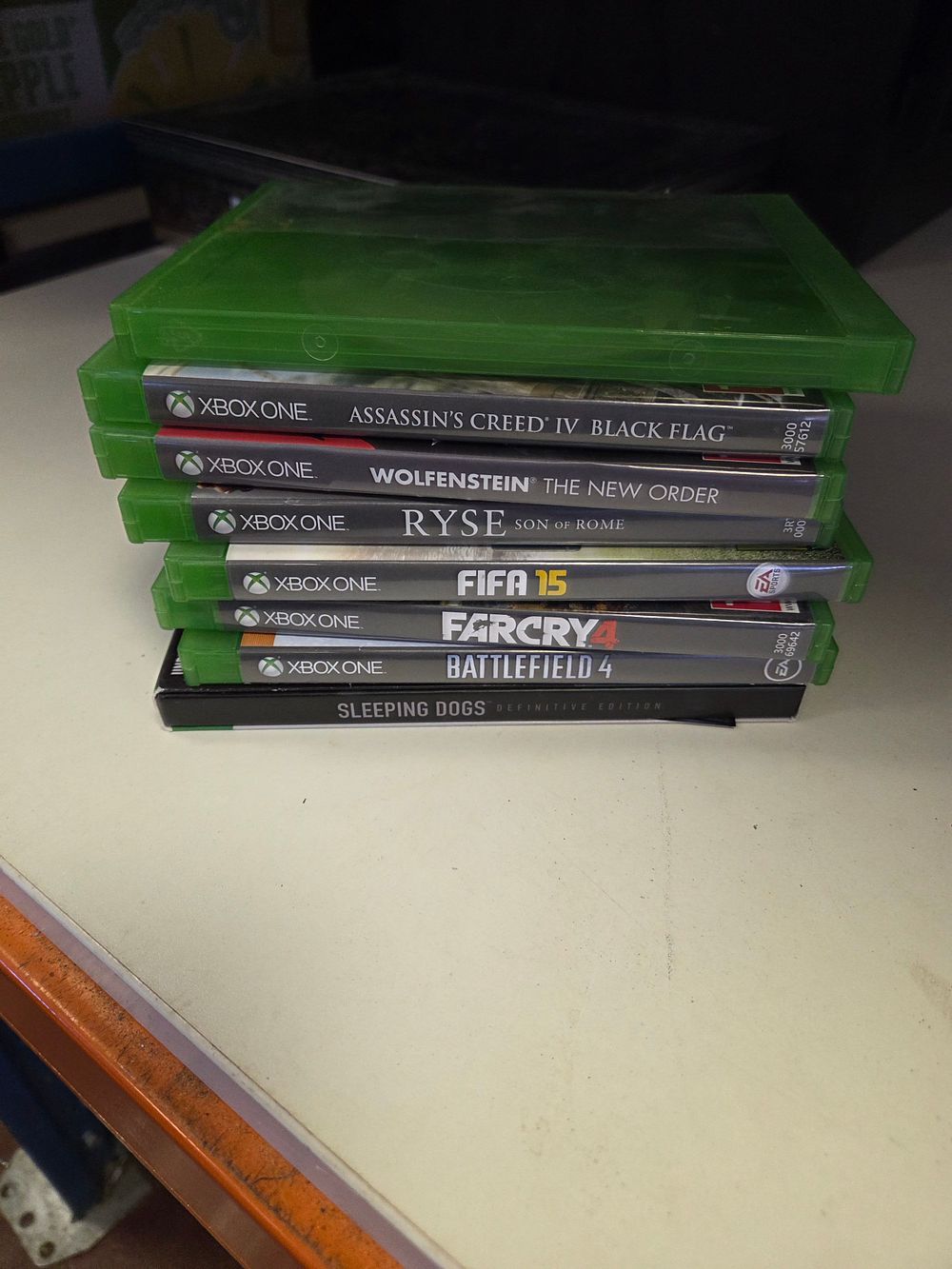 Lot 372 – A Collection of Microsoft Xbox One Video Games
