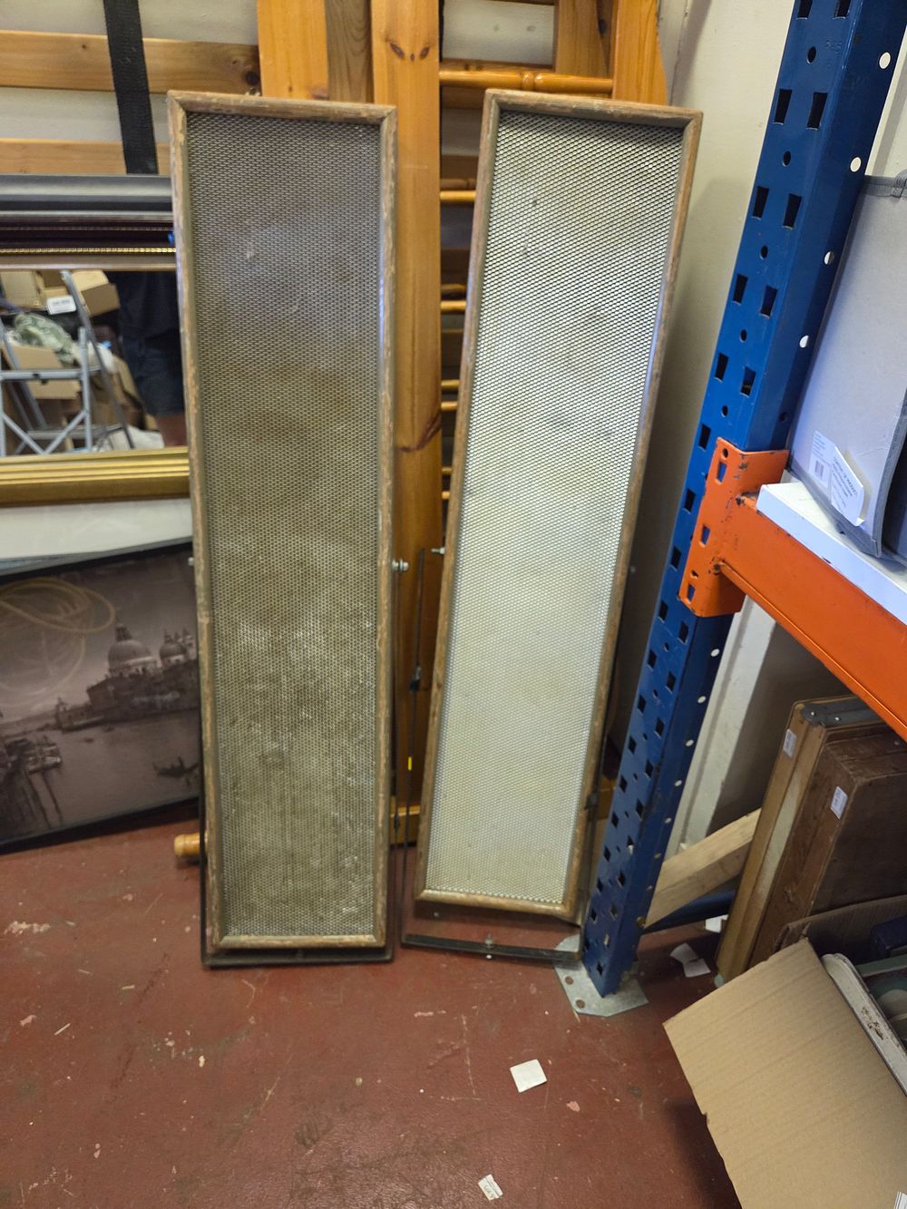 Lot 406 – A Pair of Magnepan Magneplanar Model SMGa Panel Speakers