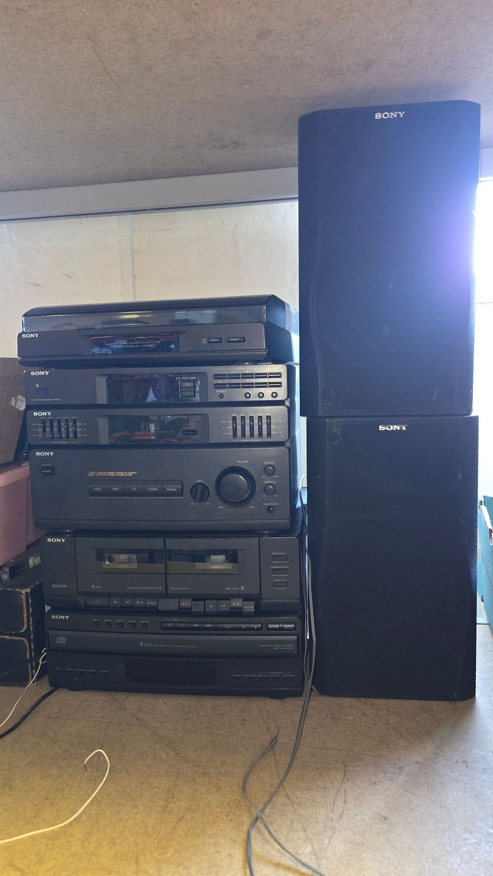 Lot 152 – A Set of Sony LBT-D159 Hi-Fi Components and Speakers