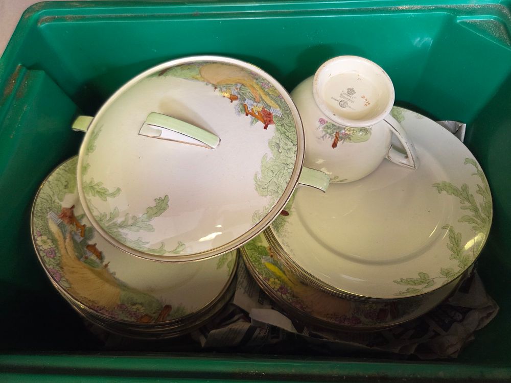 Lot 199 – A Collection of Burgess and Leigh Burleigh Ware Dorset Pattern Tableware
