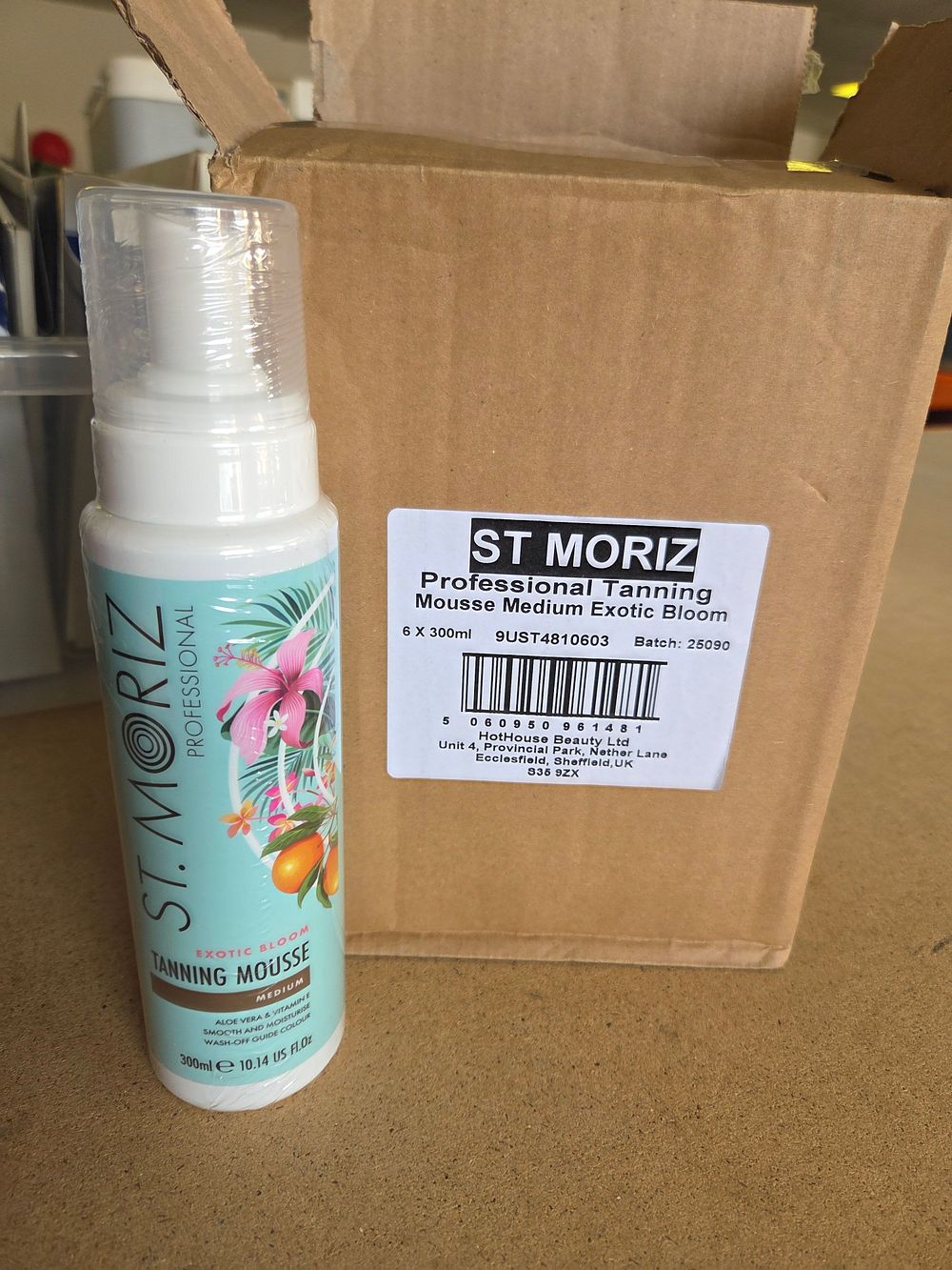 Lot 224 – St. Moriz Professional Exotic Bloom Tanning Mousse Medium 300ml