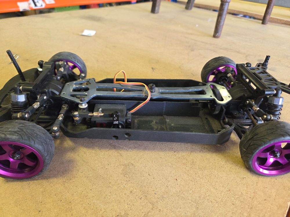 Lot 256 – Redcat Racing Lightning EPX Drift 1/10 Scale 4WD RC Car Chassis