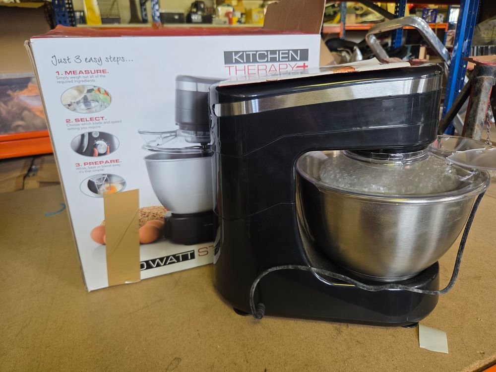 Lot 282 – Kitchen Therapy+ 600 Watt Stand Mixer