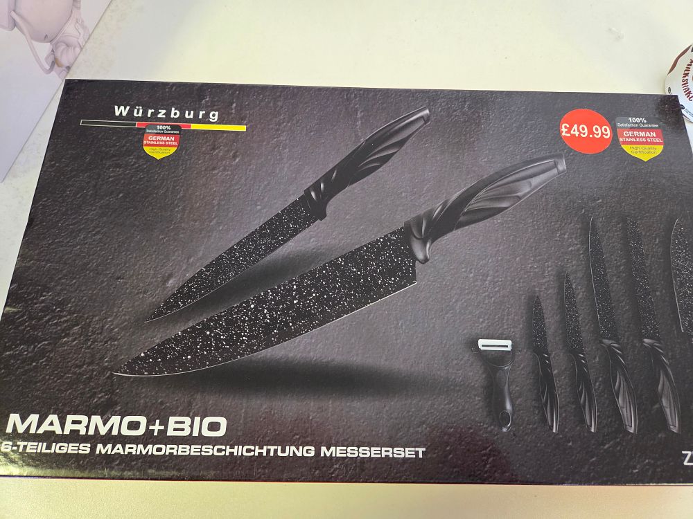 Lot 273 – A Würzburg Marmo+Bio Six-Piece Marble Coating Knife Set