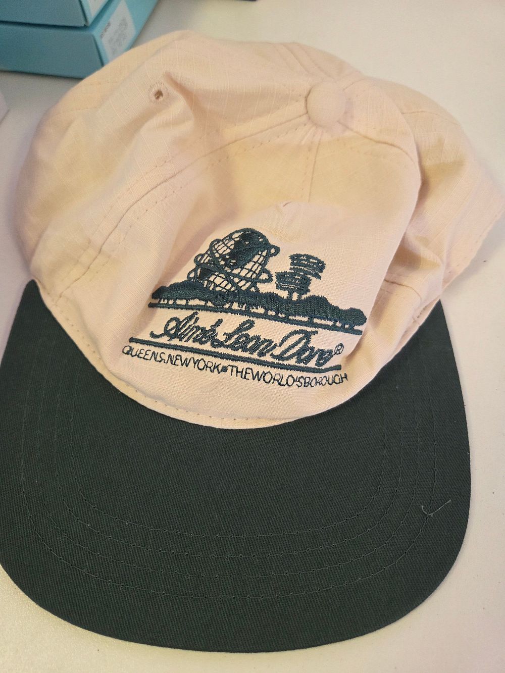 Lot 277 – Cotton Baseball Cap in Cream and Forest Green