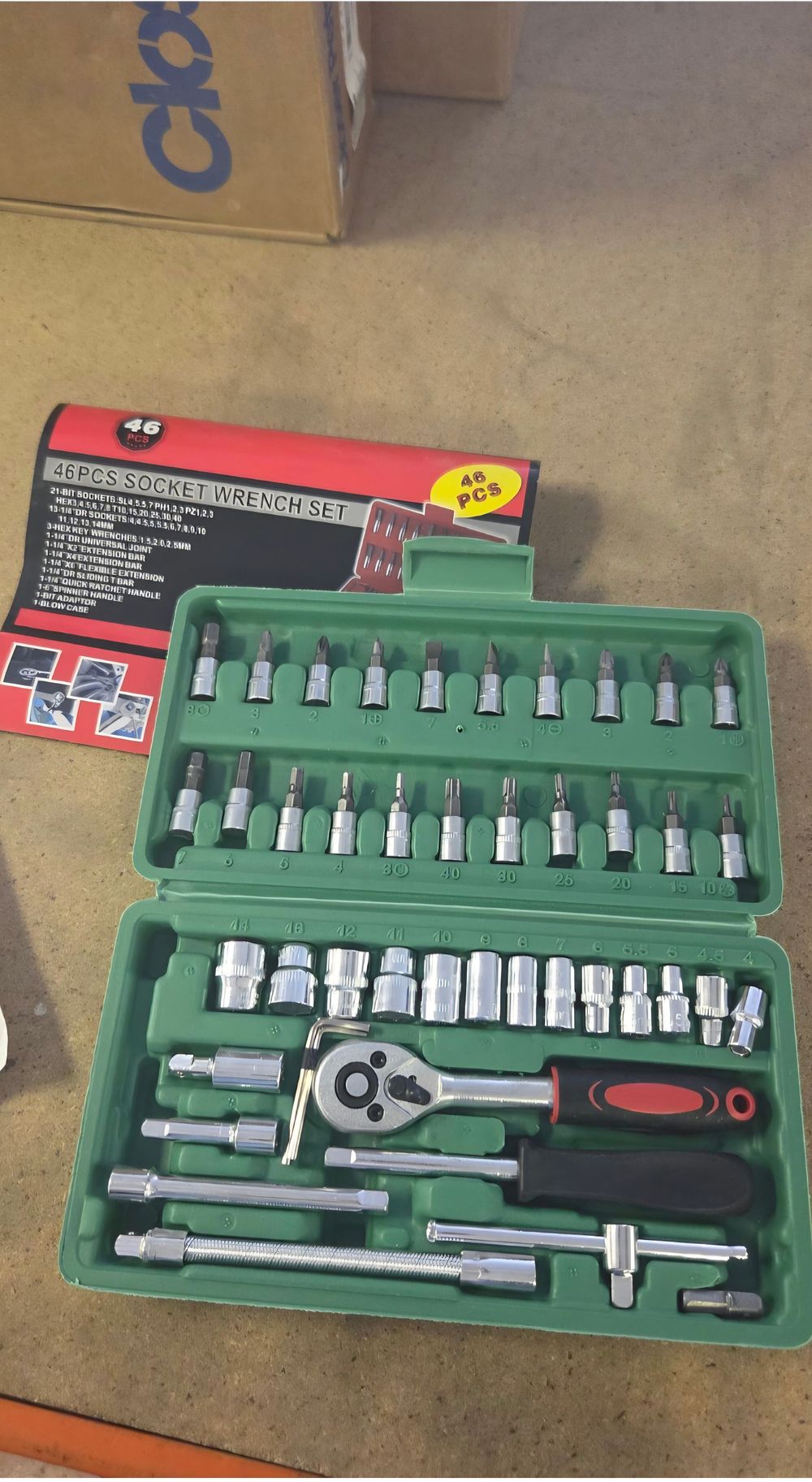 Lot 335 – A 46 Piece 1/4 Inch Drive Socket Wrench and Bit Set