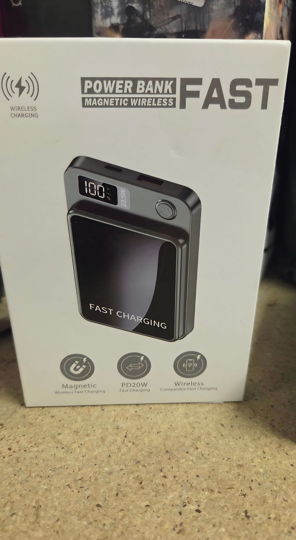Lot 343 – Magnetic Wireless Fast Charging Power Bank with 22.5W and PD20W Support