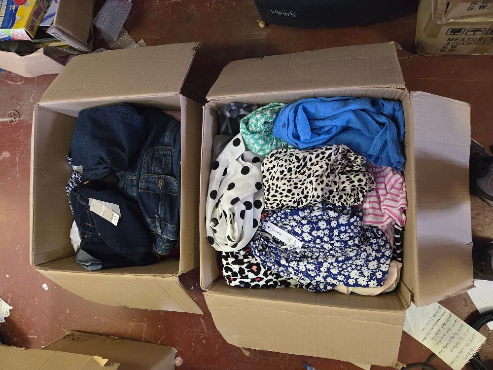 Lot 349 – An Assortment of Mixed Fashion Apparel