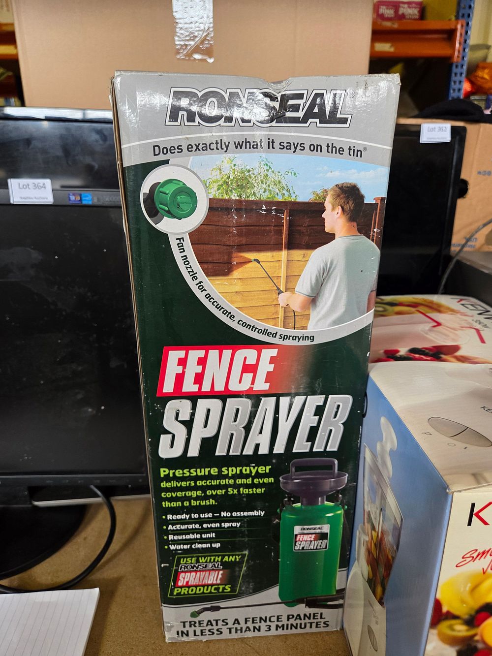 Lot 368 – Ronseal Manual Pump Garden Fence Sprayer in Original Retail Box