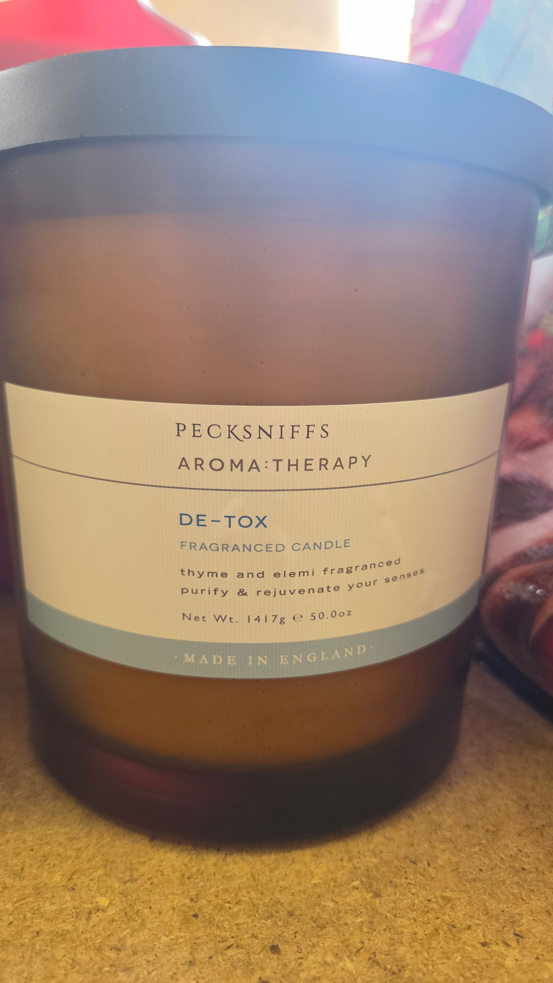 A Pecksniffs Aroma:Therapy De-Tox Fragranced Candle. 1417g - 50oz