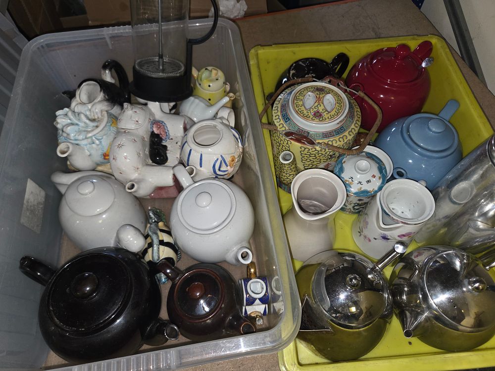 Lot 169 – Two Boxes of Miscellaneous Ceramic Teapots and Kitchenware Including Oriental Style and Novelty Examples
