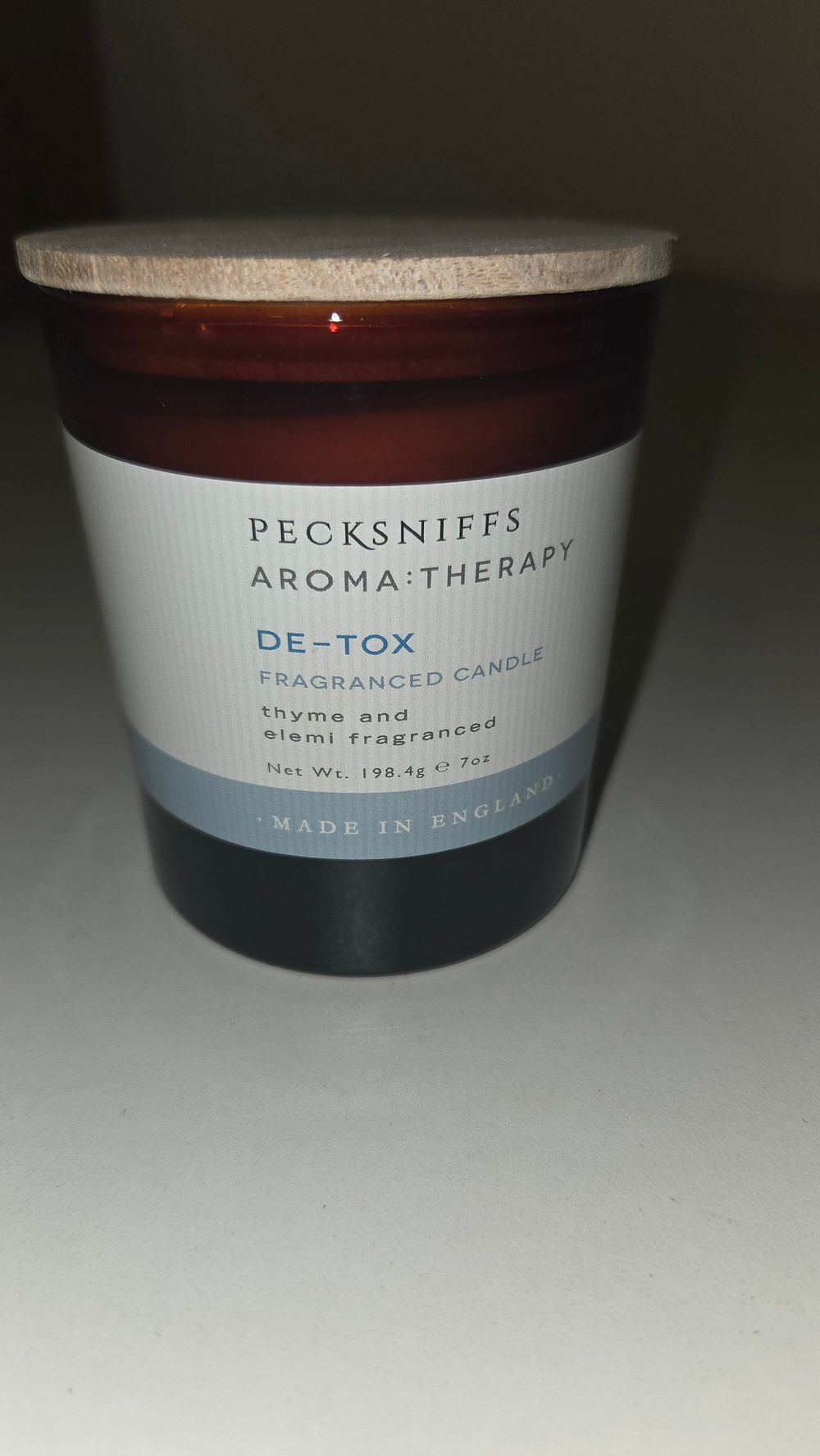 Lot 206 – A Pecksniffs Aroma:Therapy De-Tox Fragranced Jar Candle 198.4g. 7oz