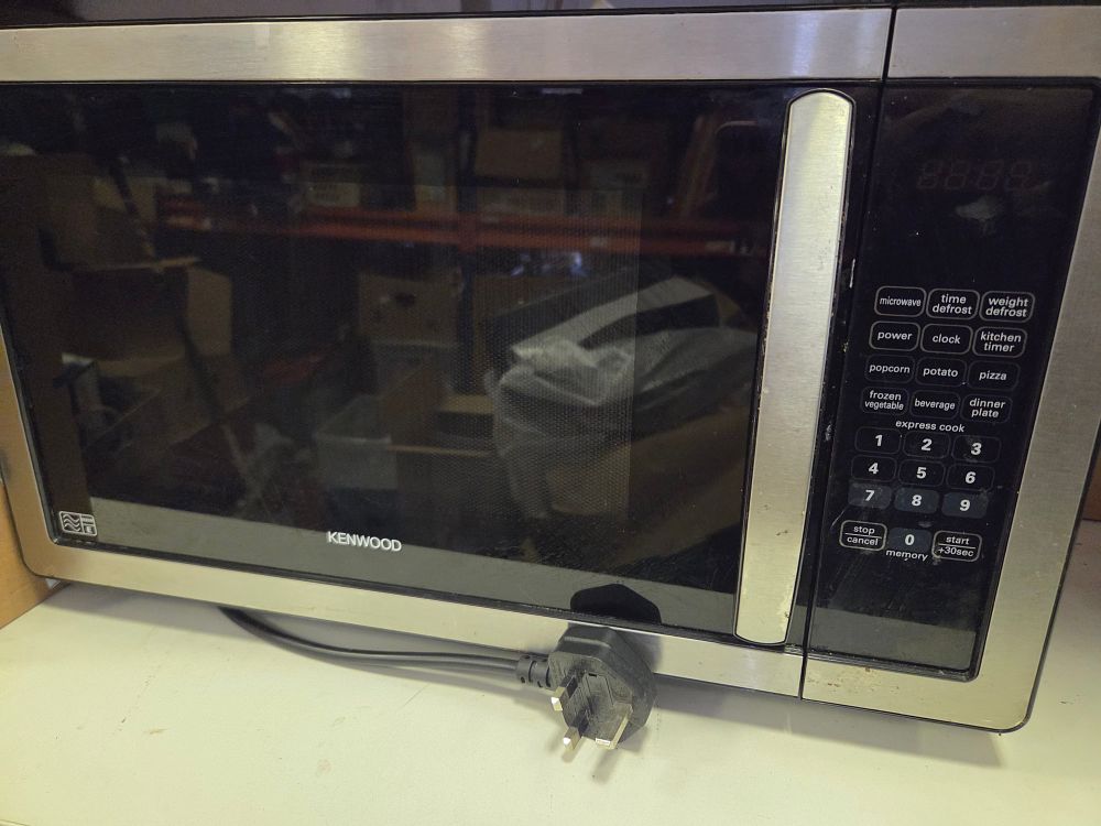 Lot 241 – Kenwood K25MSS11 Solo Microwave Oven w/o