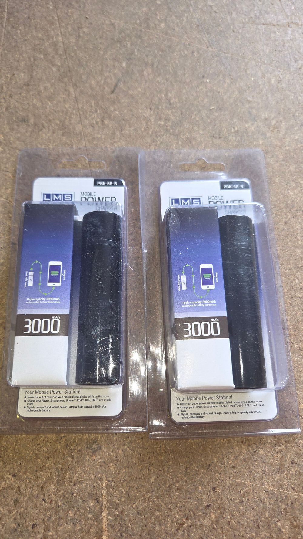 Lot 289 – A Pair of LMS Mobile Power Station 3000mAh Portable Power Banks PBK-68-B