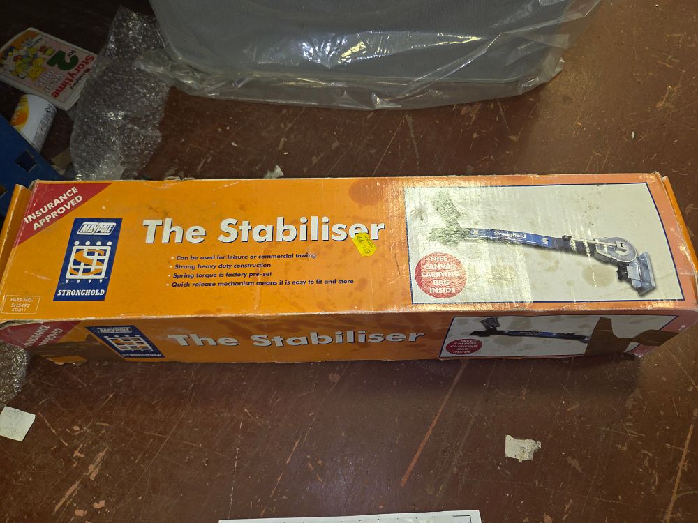 Lot 324 – One Maypole Stronghold The Stabiliser SH5492 STAB11 Towing Stabiliser
