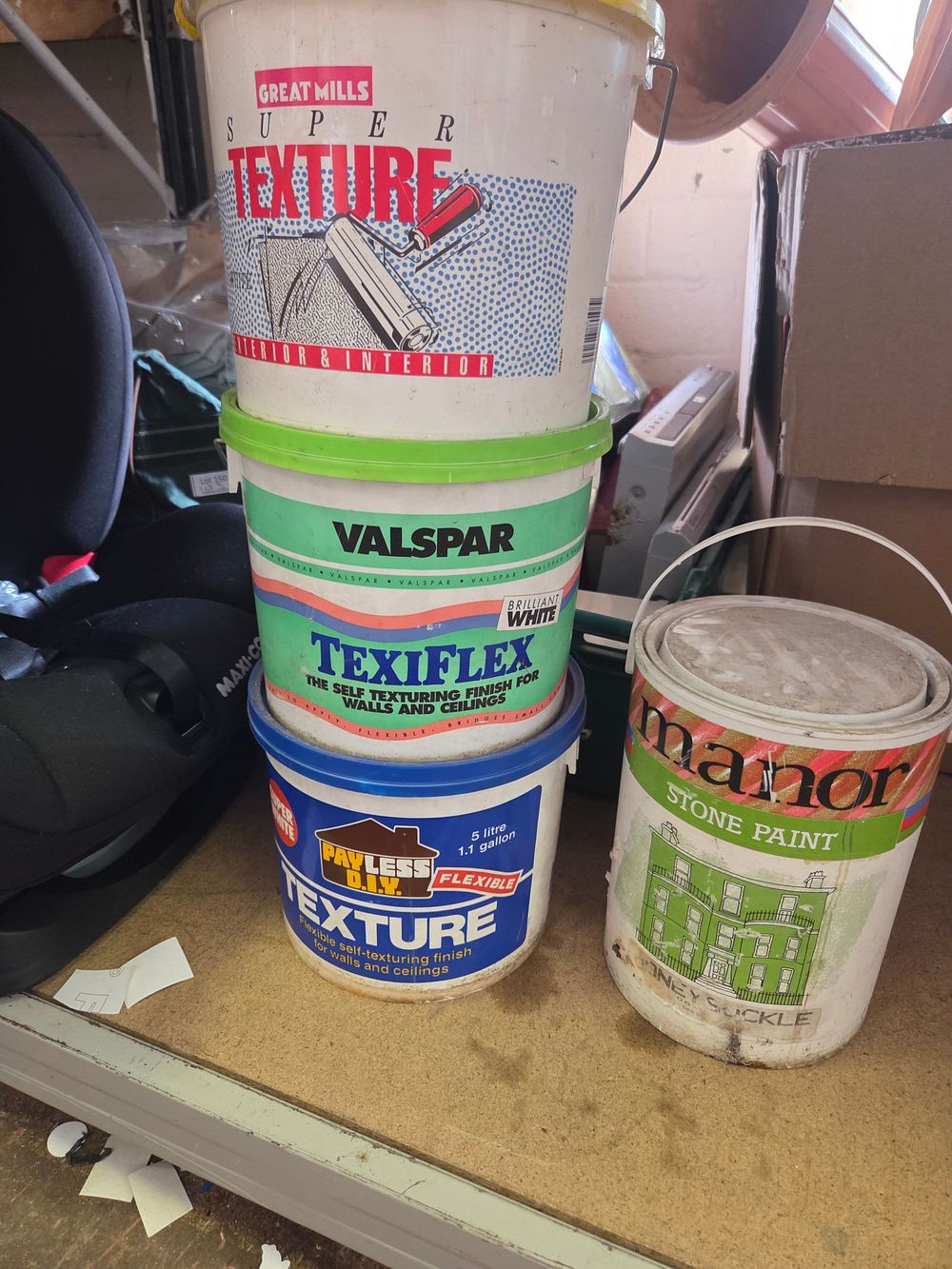 Lot 156 – A Selection of Textured and Stone Paints Including Great Mills Valspar and Manor