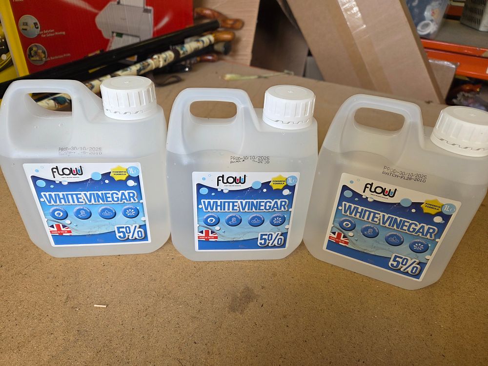 Lot 288 – Three Flow White Vinegar 1L 5% Acidity Household Cleaner Bottles