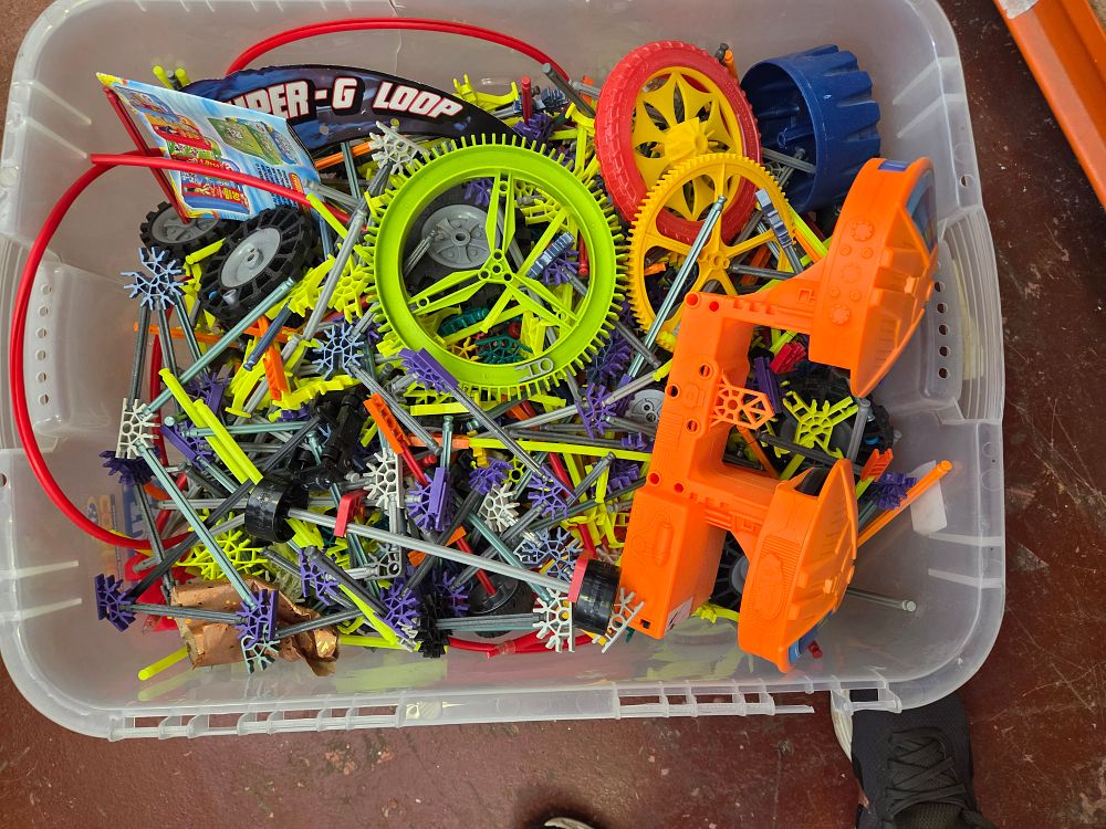 Lot 321 – One Box of Plastic Construction Toy Components Including Hyper-G Loop Parts