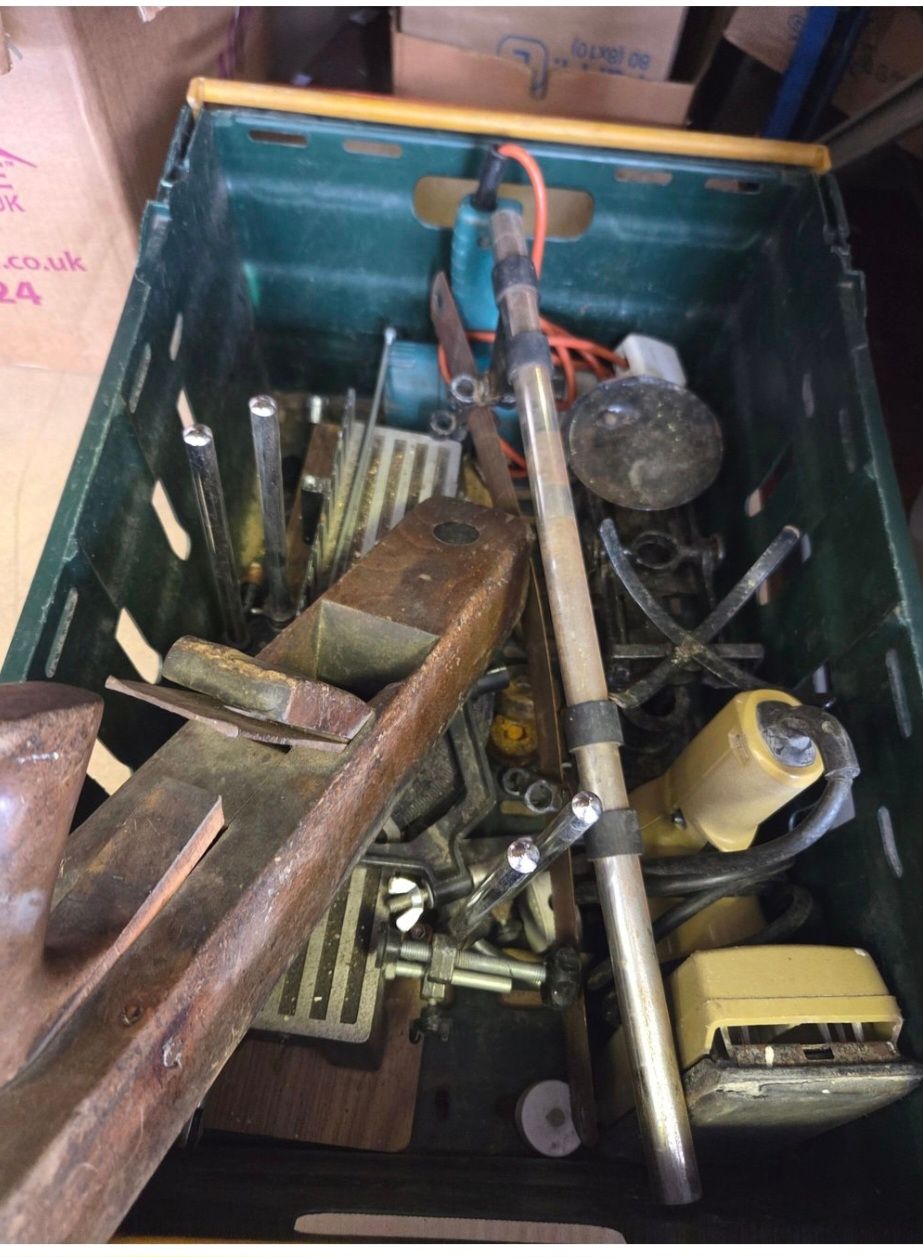 Lot 306 – One Crate of Miscellaneous Workshop Tools and Accessories Including a Wooden Hand Plane and Power Tools untested
