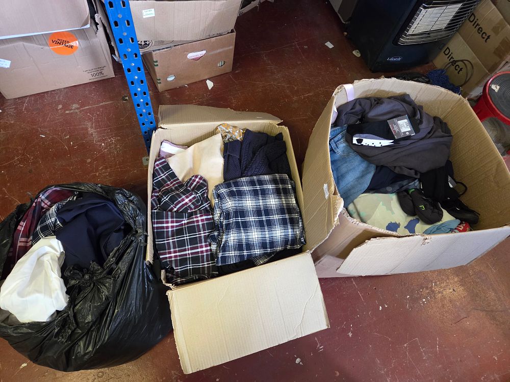 Lot 364 – Two Boxes and One Bag of Assorted Men’s and Women’s Casual Clothing Including Lyle & Scott