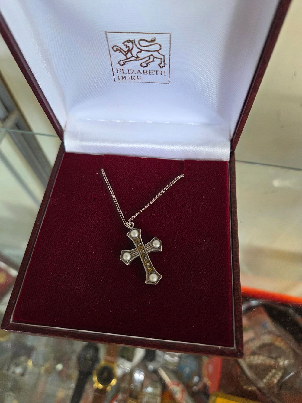 Lot 612 – Elizabeth Duke Silver Pearl and Yellow Stone Cross Pendant Necklace