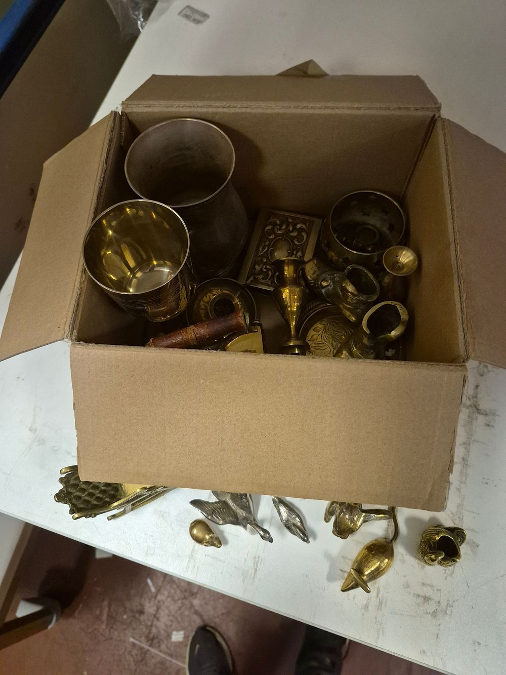 Lot 220 – Box of Miscellaneous Brass and Silver-Plated Decorative Metalware and Collectables Including Miniatures