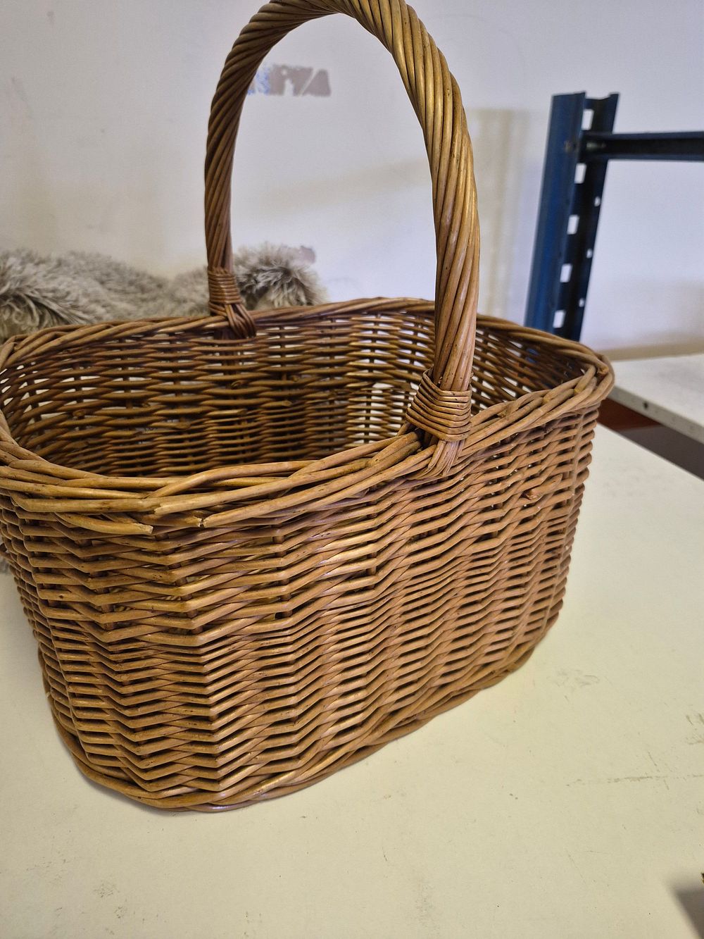 Lot 248 – Traditional Oval Wicker Basket