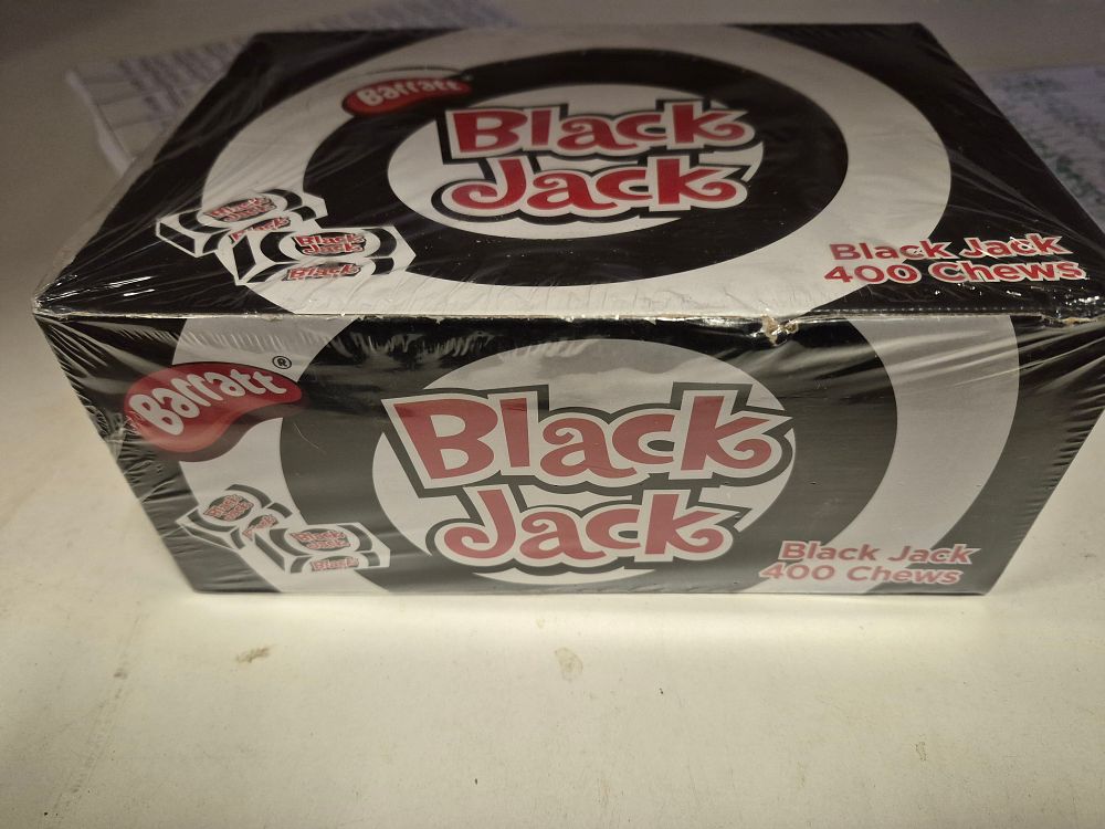 Lot 267 – Box of Barratt Black Jack 400 Chews