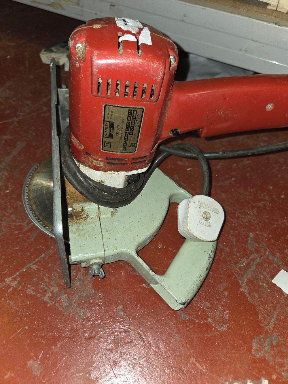 Lot 203 – Stanley Bridges XK 370 MK 1A Circular Saw