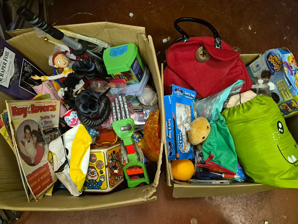 Lot 211 – Two Boxes of Miscellaneous Toys and Games