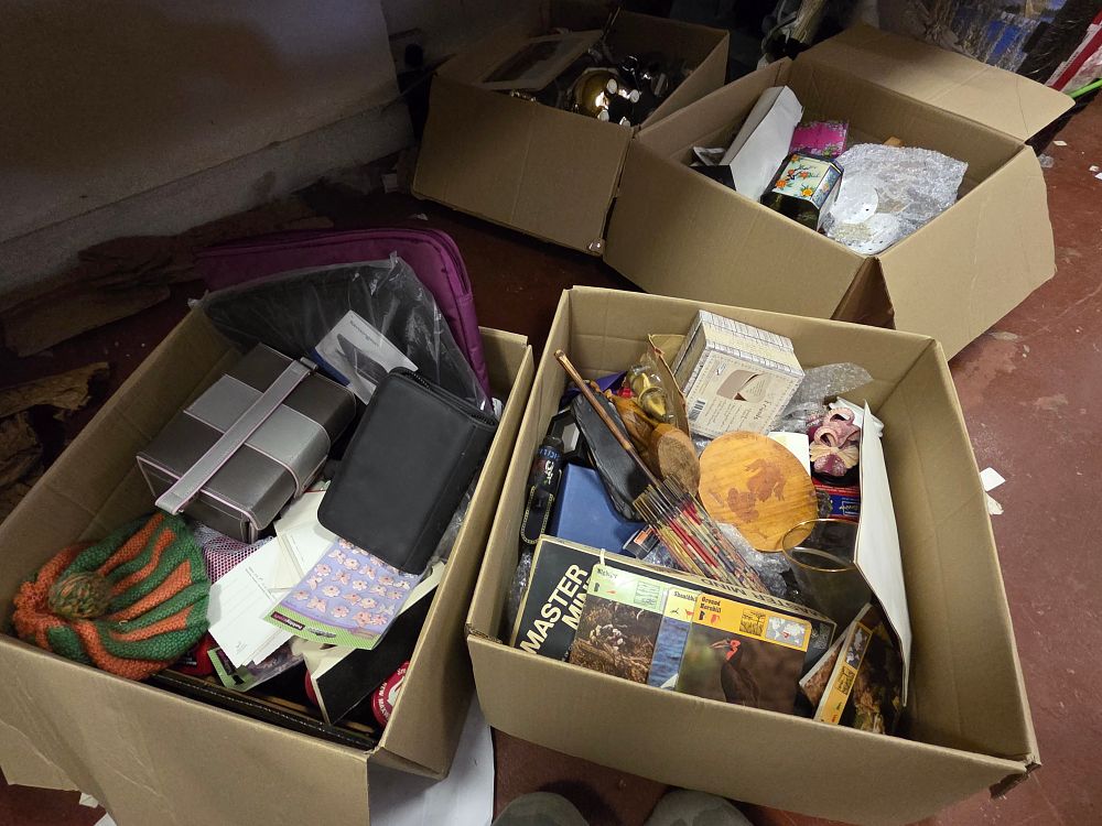 Lot 284 – Two Boxes of Miscellaneous Household Goods and Collectables Including Mastermind